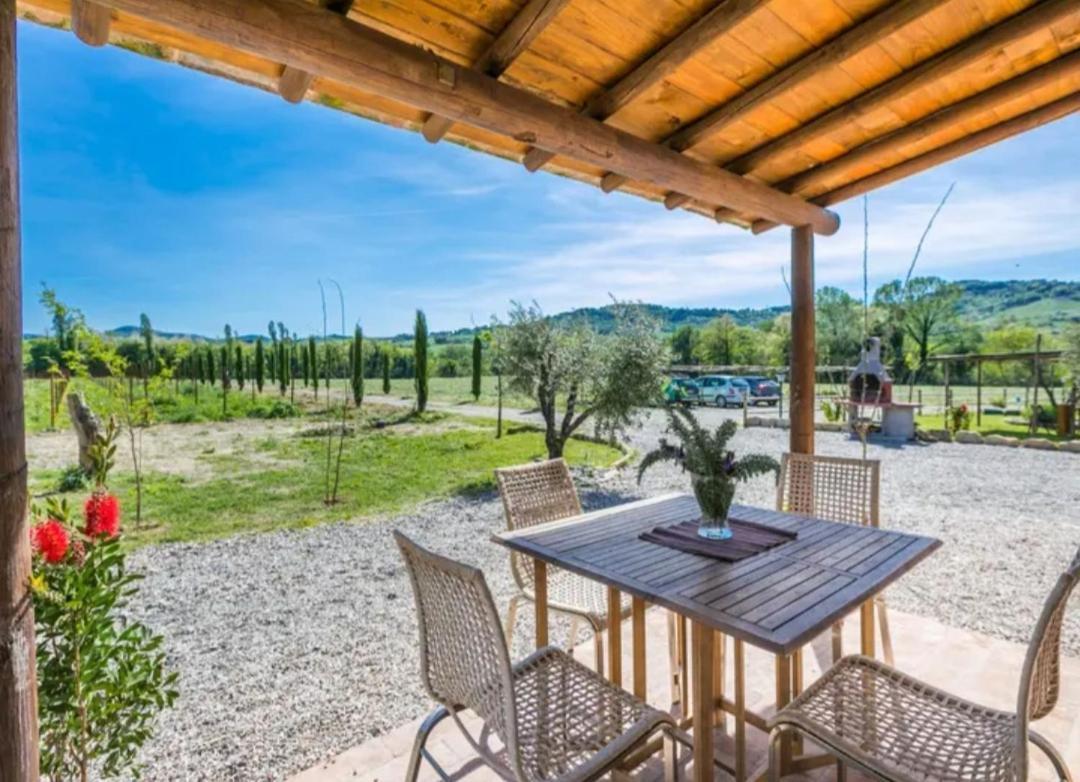 Podere La Querciola 구아르디스탈로 외부 사진